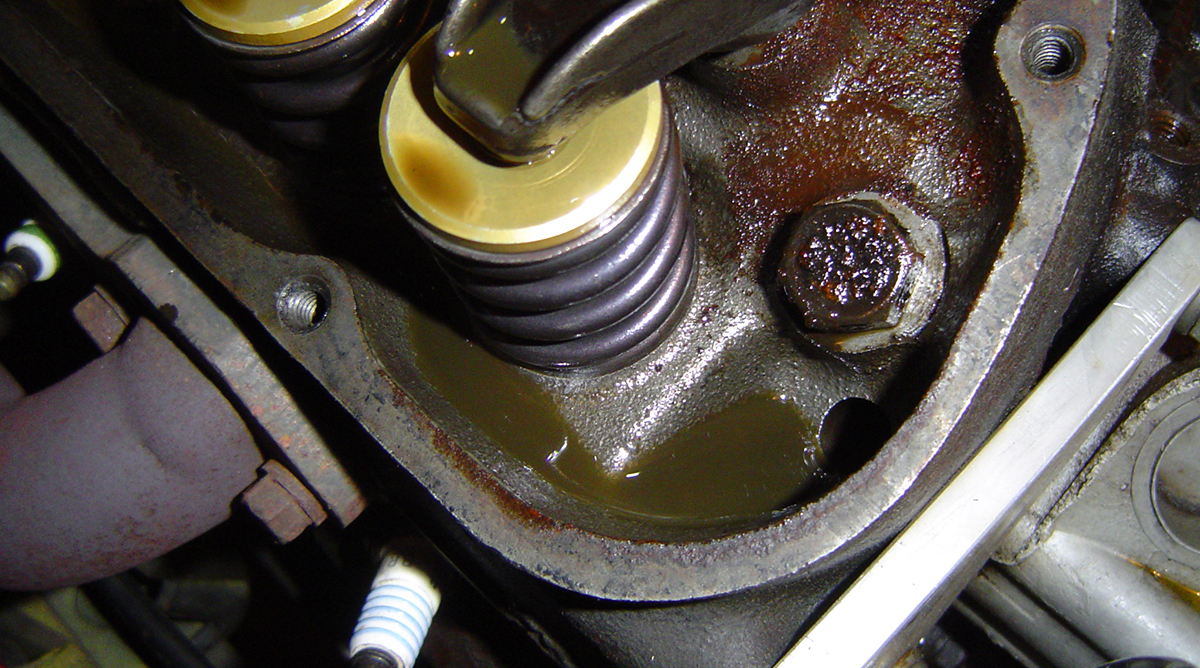 contaminated engine oil